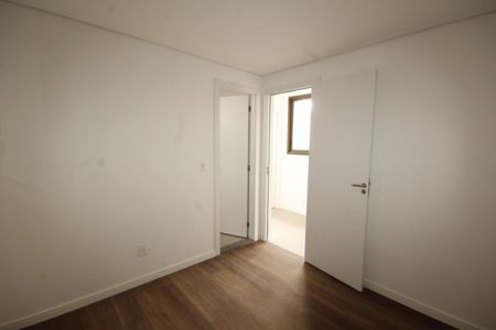 Apartamento à venda com 146m², 2 quartos e 2 vagasquarto 1