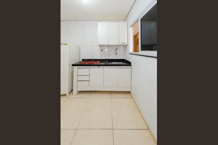 Kitnet de casa de condomínio para alugar com 1 quarto, 20m² em Bonfim, Belo Horizonte