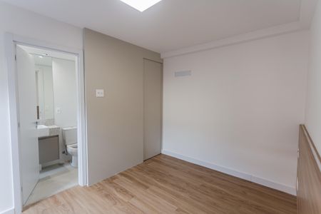 Suíte de apartamento para alugar com 2 quartos, 77m² em Cidade Nova, Belo Horizonte