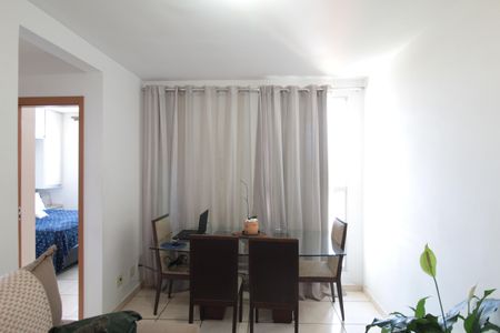 Sala de apartamento para alugar com 2 quartos, 50m² em Conjunto Helena Antipoff, Belo Horizonte
