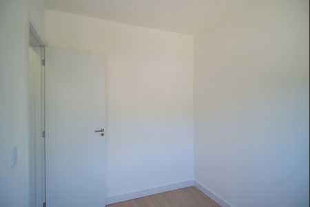 Quarto 1 de apartamento para alugar com 2 quartos, 46m² em Morro Santana, Porto Alegre