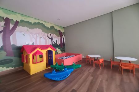 Apartamento para alugar com 73m², 2 quartos e 1 vagaÁrea comum