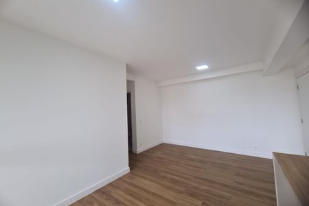 Apartamento para alugar com 73m², 2 quartos e 1 vagaSala