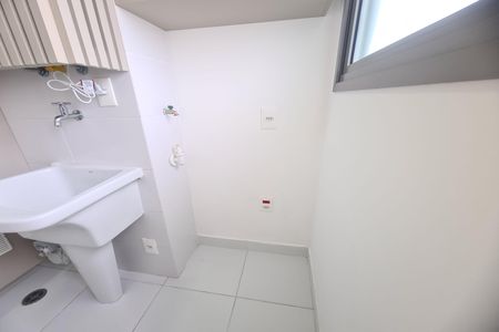 Apartamento para alugar com 73m², 2 quartos e 1 vagaÁrea de Serviço