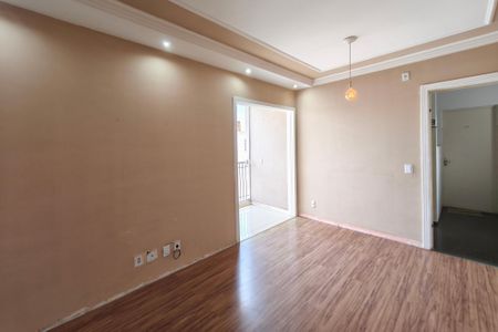 Sala de apartamento para alugar com 2 quartos, 49m² em Jardim Ipaussurama, Campinas