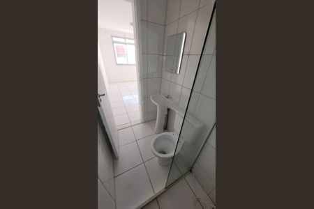 Banheiro de apartamento para alugar com 2 quartos, 60m² em Candelária, Belo Horizonte