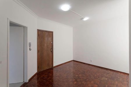 Sala de apartamento para alugar com 3 quartos, 75m² em Manacás, Belo Horizonte