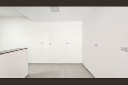 Cozinha de casa de condomínio para alugar com 1 quarto, 58m² em Interlagos, São Paulo