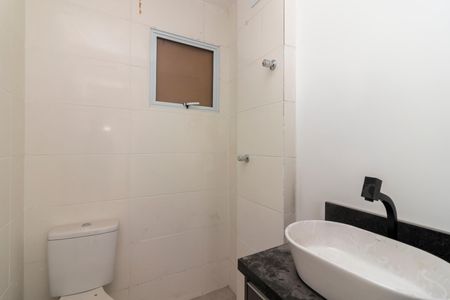 Banheiro Social de apartamento para alugar com 1 quarto, 33m² em Santana, São Paulo