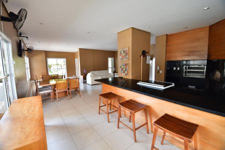 Apartamento para alugar com 85m², 3 quartos e 2 vagasÁrea comum - Churrasqueira