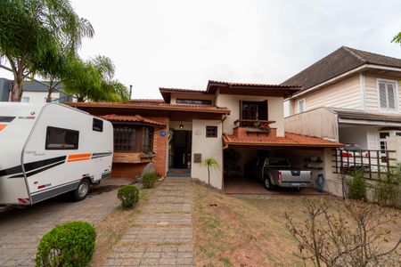 Fachada da Casa de casa de condomínio para alugar com 4 quartos, 230m² em Morada dos Pássaros, Barueri