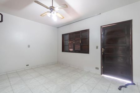 Quarto 2 de casa à venda com 2 quartos, 200m² em Jaguaribe, Osasco