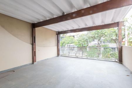 Varanda de casa à venda com 2 quartos, 200m² em Jaguaribe, Osasco