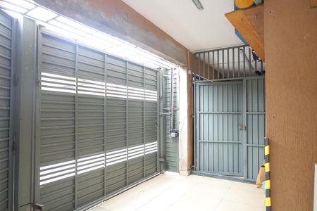 Apartamento para alugar com 64m², 2 quartos e sem vagaÁrea comum - Garagem