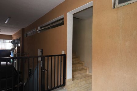 Apartamento para alugar com 64m², 2 quartos e sem vagaÁrea comum - Saguão do prédio