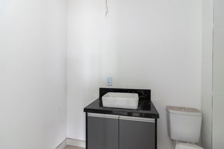Apartamento para alugar com 47m², 2 quartos e 1 vaga Apartamento para alugar com 47m², 2 quartos e 1 vagaBanheiro