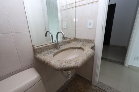 Apartamento à venda com 440m², 5 quartos e 5 vagasBanheiro do Salão Cobertura
