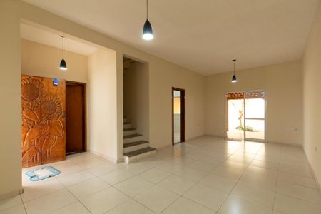 Sala  de casa de condomínio para alugar com 3 quartos, 150m² em Parque São Bento, Sorocaba