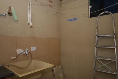 Casa de condomínio para alugar com 75m², 3 quartos e 1 vagaÁrea de Serviço