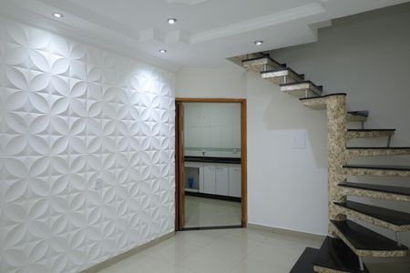 Sala de casa de condomínio para alugar com 3 quartos, 75m² em Vila Taquari, São Paulo