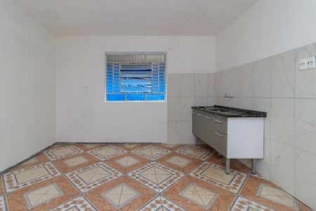Cozinha de casa para alugar com 1 quarto, 40m² em Jardim São Luís, São Paulo