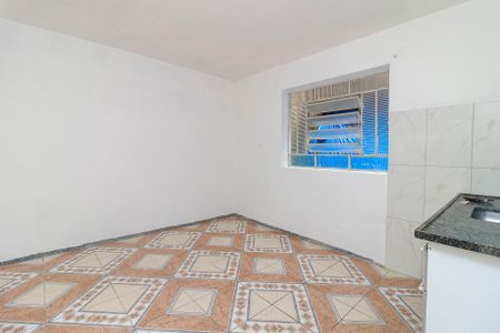 Cozinha de casa para alugar com 1 quarto, 40m² em Jardim São Luís, São Paulo