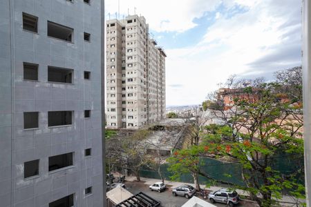 Quarto 1 - Vista de apartamento para alugar com 3 quartos, 77m² em Serra, Belo Horizonte