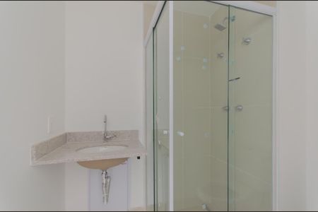 Banheiro de apartamento para alugar com 1 quarto, 27m² em Sacomã, São Paulo