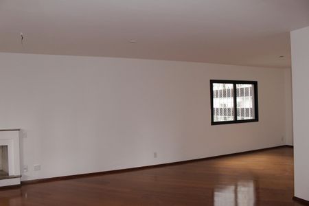 Apartamento para alugar com 2 quartos, 208m² em Santa Cecilia, São Paulo