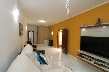 Sala de casa à venda com 3 quartos, 247m² em Vila Santa Clara, São Paulo