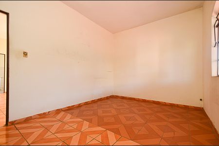 Quarto1 de casa para alugar com 3 quartos, 300m² em Penha, Belo Horizonte