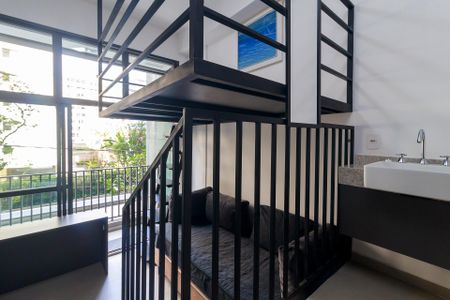 Studio de kitnet/studio para alugar com 0 quarto, 21m² em Santo Amaro, São Paulo
