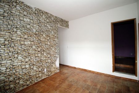 Sala de casa para alugar com 2 quartos, 60m² em Jardim América, Rio de Janeiro