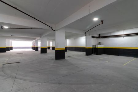 Apartamento para alugar com 33m², 1 quarto e 1 vaga Apartamento para alugar com 33m², 1 quarto e 1 vagaGaragem