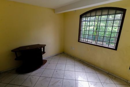 Sala 1 de casa à venda com 4 quartos, 158m² em Jardim Monte Alegre, Taboão da Serra