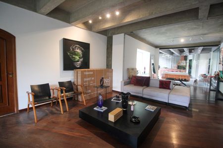 Sala de casa à venda com 5 quartos, 490m² em Jardim Guedala, São Paulo