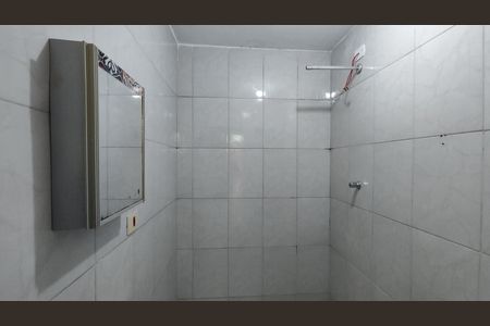 Banheiro de casa para alugar com 1 quarto, 34m² em Jardim Santana, São Paulo