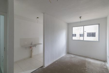 Sala e Cozinha de apartamento para alugar com 2 quartos, 42m² em Colônia (zona Leste), São Paulo