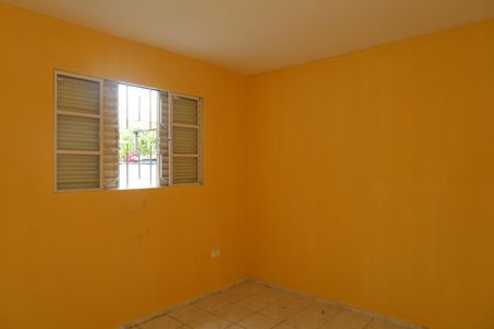 Sala de casa para alugar com 2 quartos, 70m² em Vila Carmosina, São Paulo