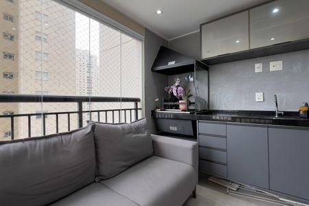 Apartamento para alugar com 68m², 2 quartos e 1 vaga Apartamento para alugar com 68m², 2 quartos e 1 vagaVaranda