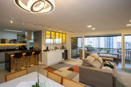 Sala de apartamento à venda com 3 quartos, 130m² em Jardim Elisa, Diadema