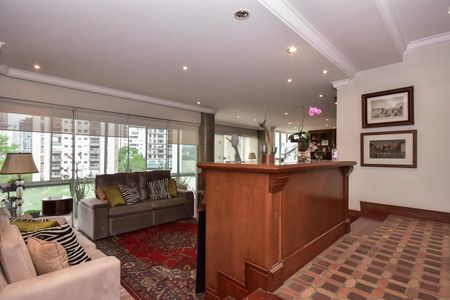 Sala de apartamento à venda com 3 quartos, 296m² em Jardim Fonte do Morumbi, São Paulo