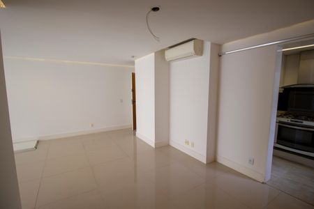 Apartamento para alugar com 4 quartos, 122m² em Águas Claras, Brasília