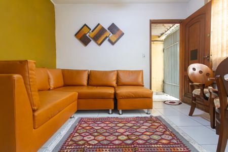 Sala de casa à venda com 2 quartos, 69m² em Vila Carrão, São Paulo