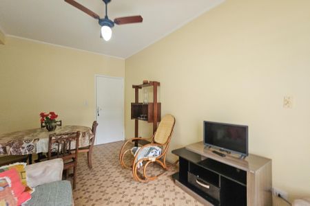 Sala de apartamento para alugar com 2 quartos, 90m² em Vila Luis Antonio, Guarujá