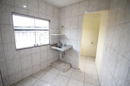 Cozinha de apartamento para alugar com 2 quartos, 50m² em Bonsucesso, Belo Horizonte