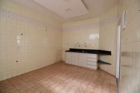 Apartamento para alugar com 218m², 3 quartos e sem vagaCozinha