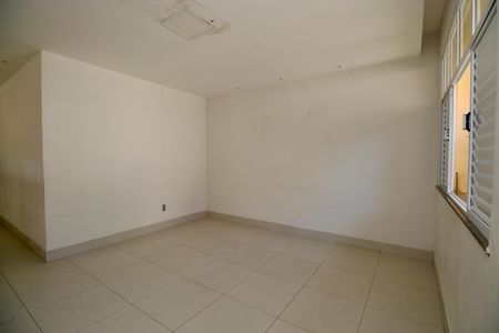 Sala  de apartamento para alugar com 3 quartos, 218m² em Brotas, Salvador