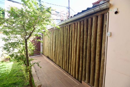 Apartamento para alugar com 218m², 3 quartos e sem vagaÁrea externa