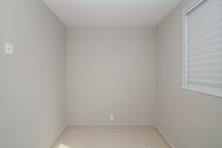 Quarto 1 de apartamento para alugar com 2 quartos, 41m² em Jardim Rosolem, Hortolândia